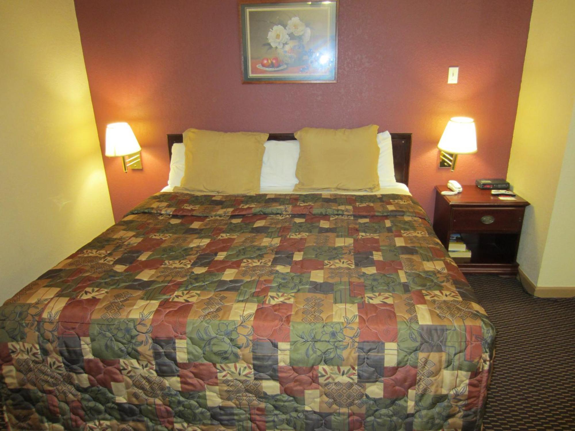 First Western Inn - Fairmont City Kültér fotó