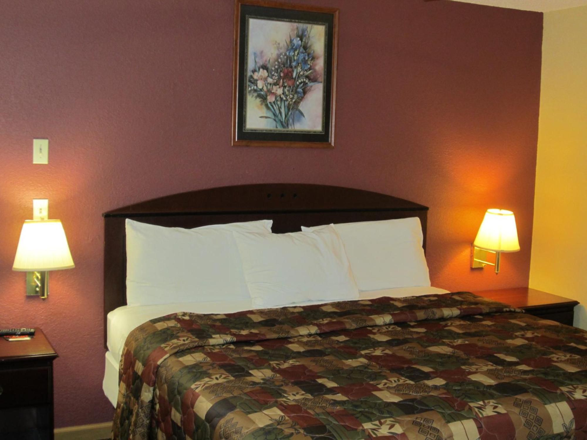 First Western Inn - Fairmont City Kültér fotó